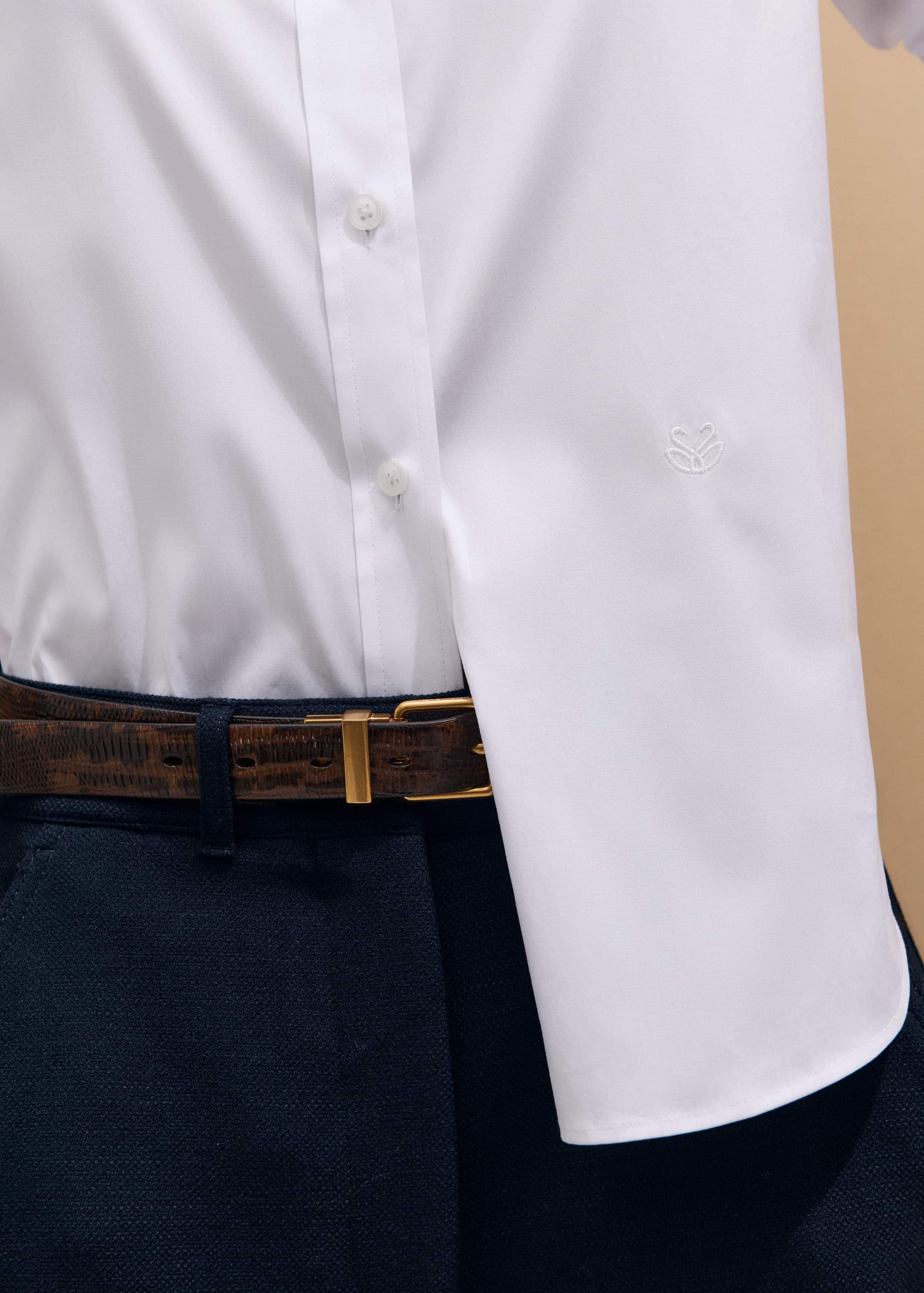 White Icon Fitted Swan Logo Shirt meandem