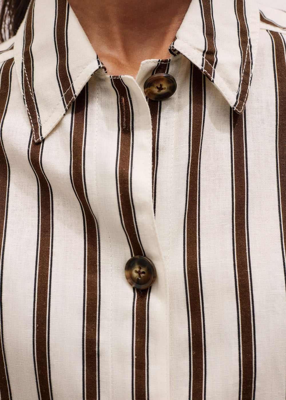 Cream Crease-Less Linen Spring Stripe Boxy Cropped Shirt meandem