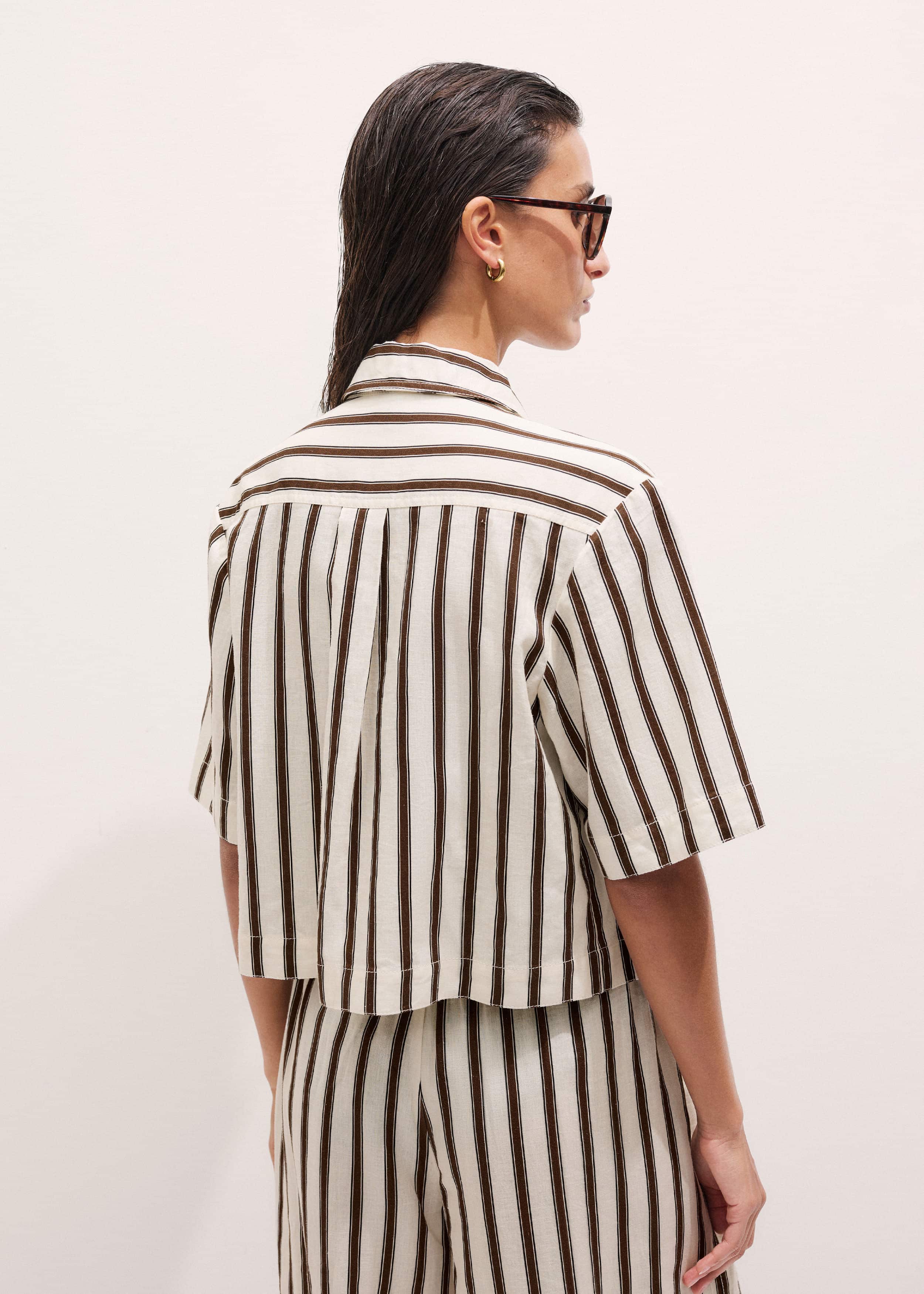 Cream Crease-Less Linen Spring Stripe Boxy Cropped Shirt meandem