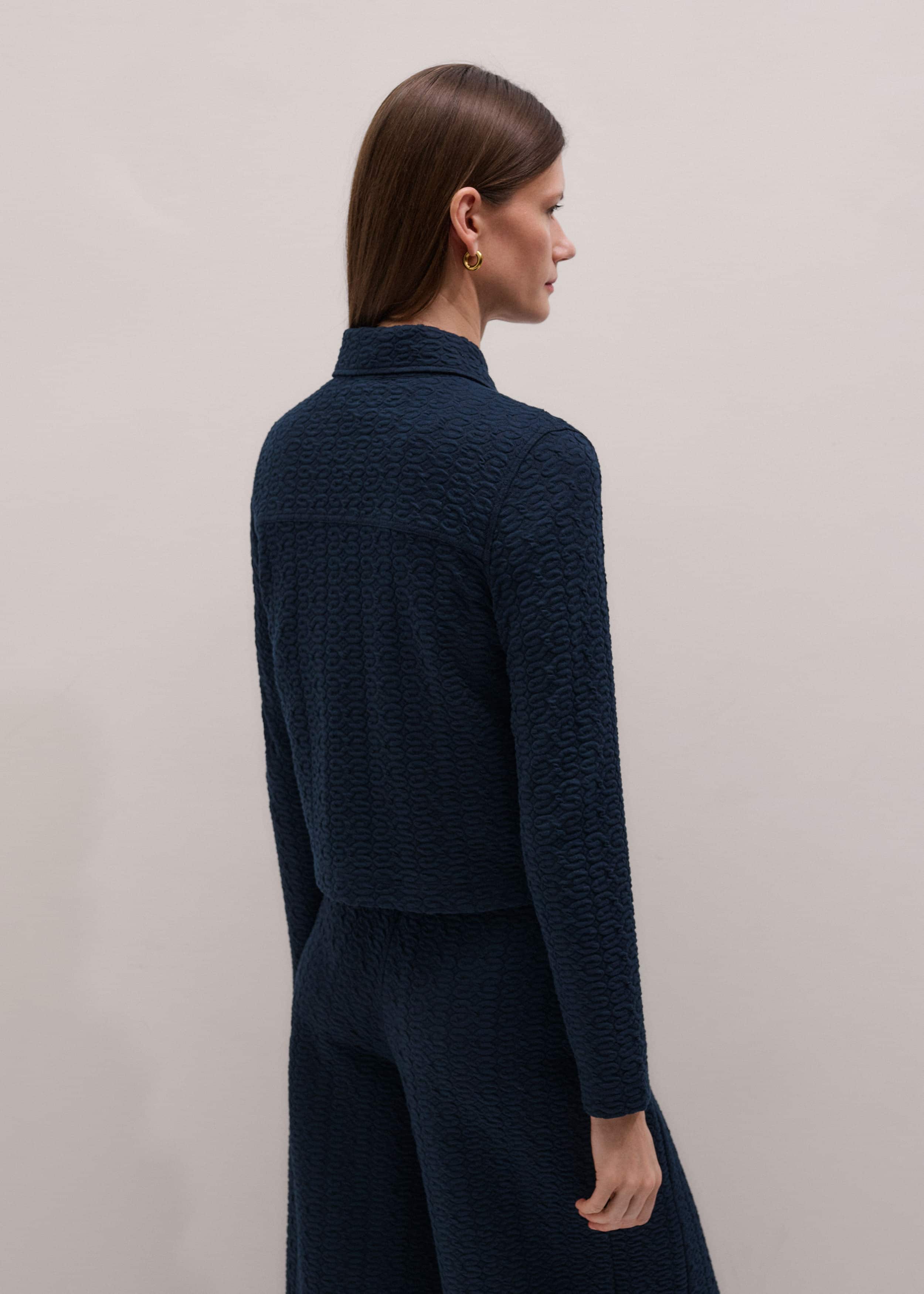 Navy Curling Crosses Jacquard Textured Zip Top meandem