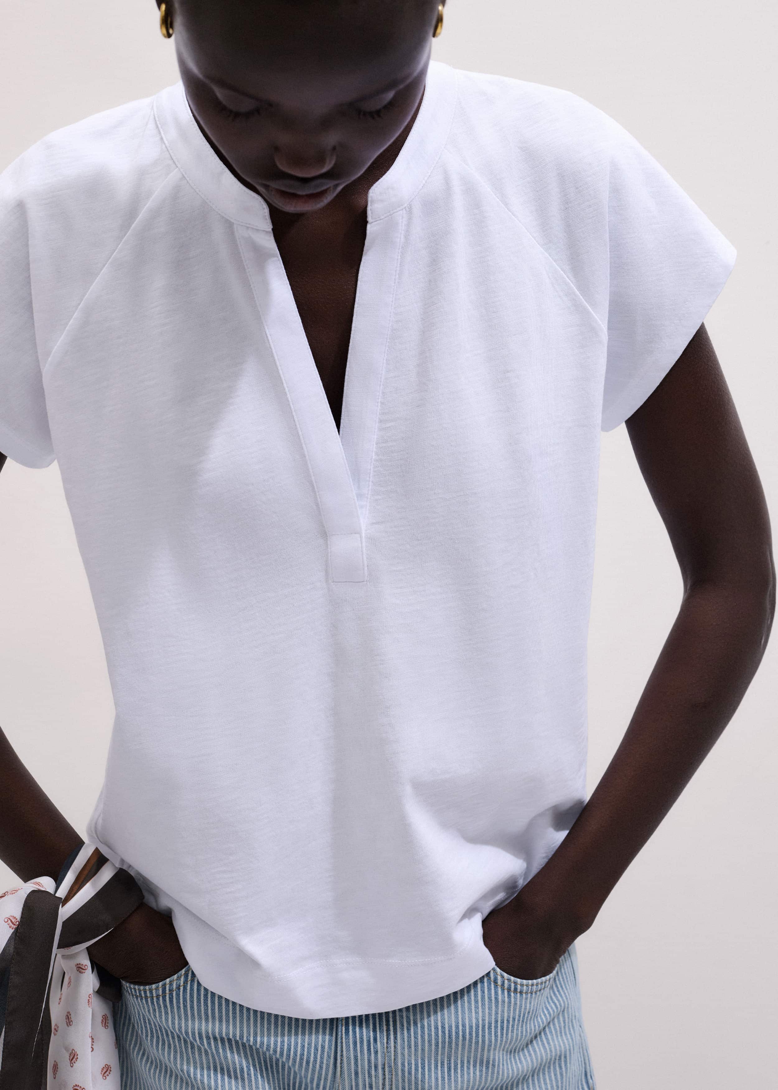 White Open Placket Swing Top meandem