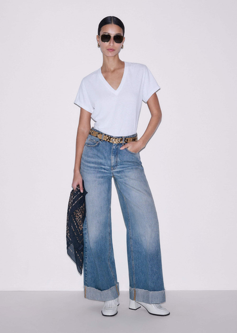 White Soft Washed V-Neck Tee meandem