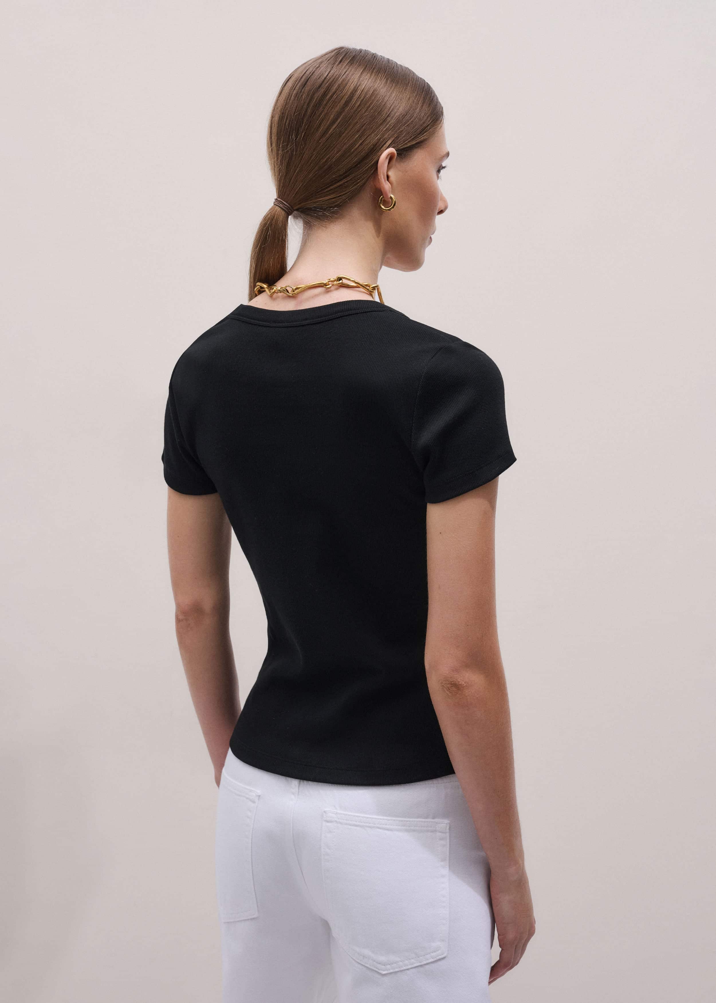 Black Ultimate Fitted Rib V-Neck Tee meandem