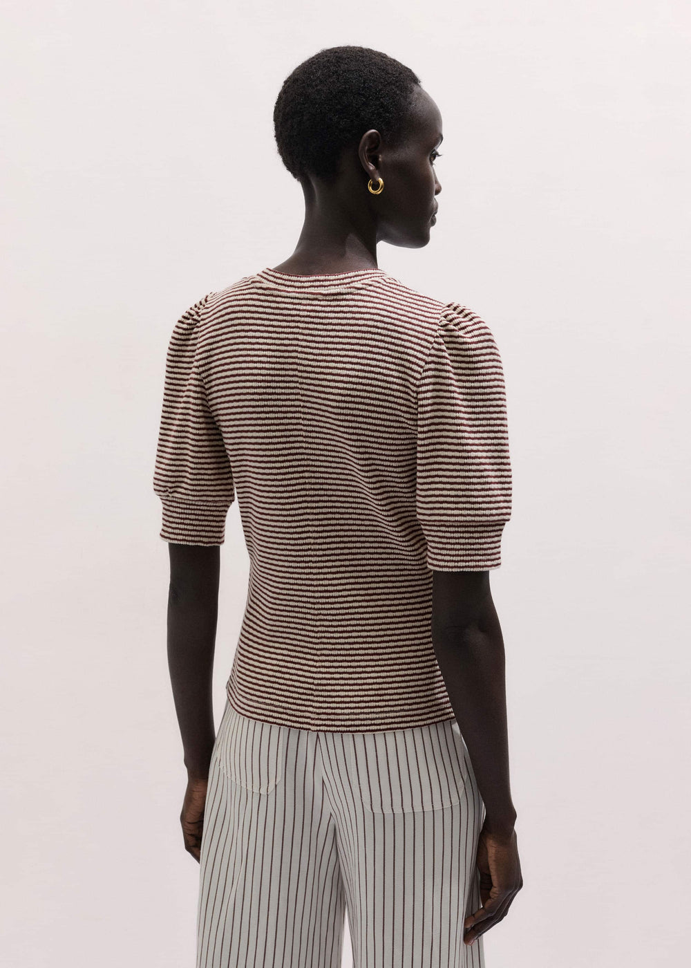 Cinnamon Brown Feminine Sleeve Tee meandem
