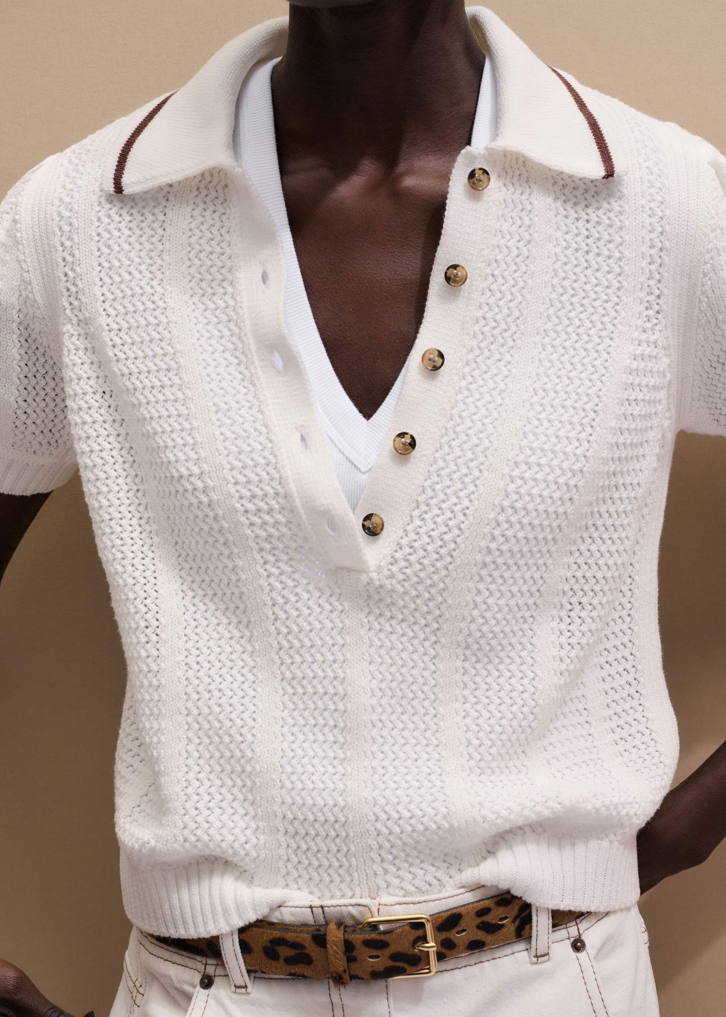 White Ultimate Fitted Rib V-Neck Tee meandem