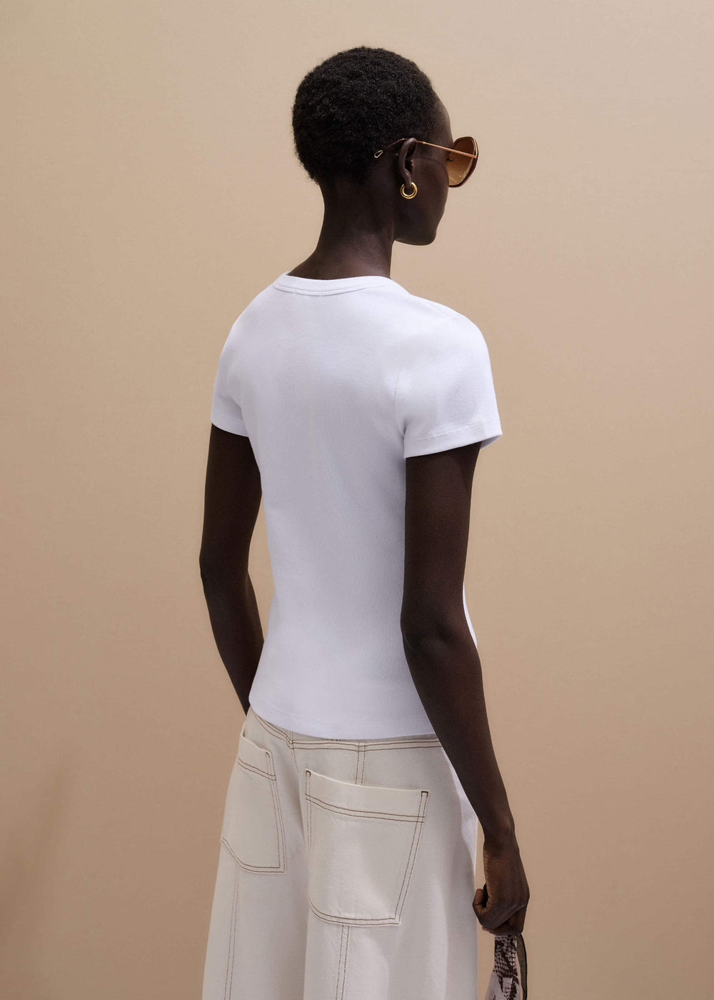 White Ultimate Fitted Rib V-Neck Tee meandem