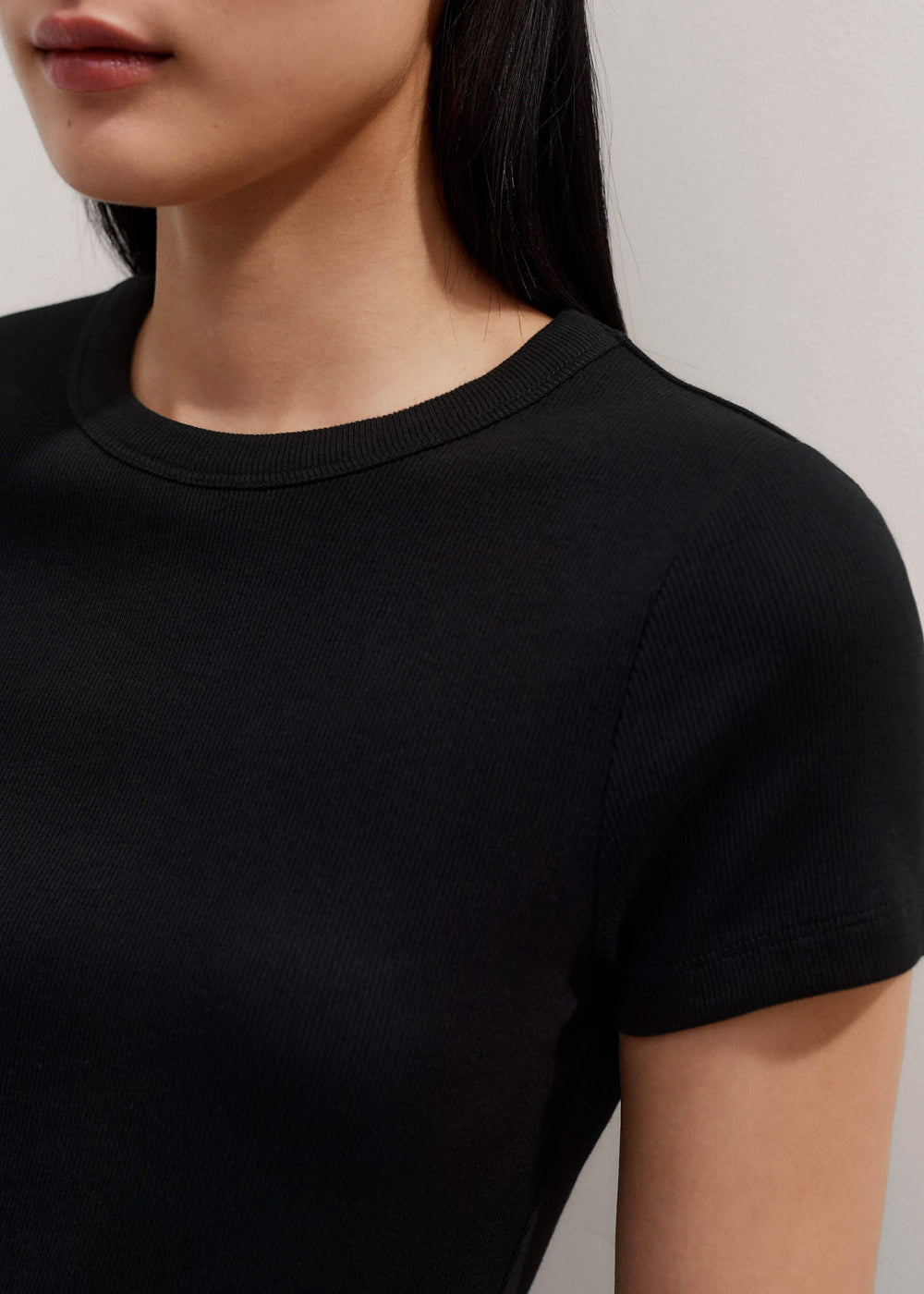 Black Ultimate Fitted Rib Crew Neck Tee meandem