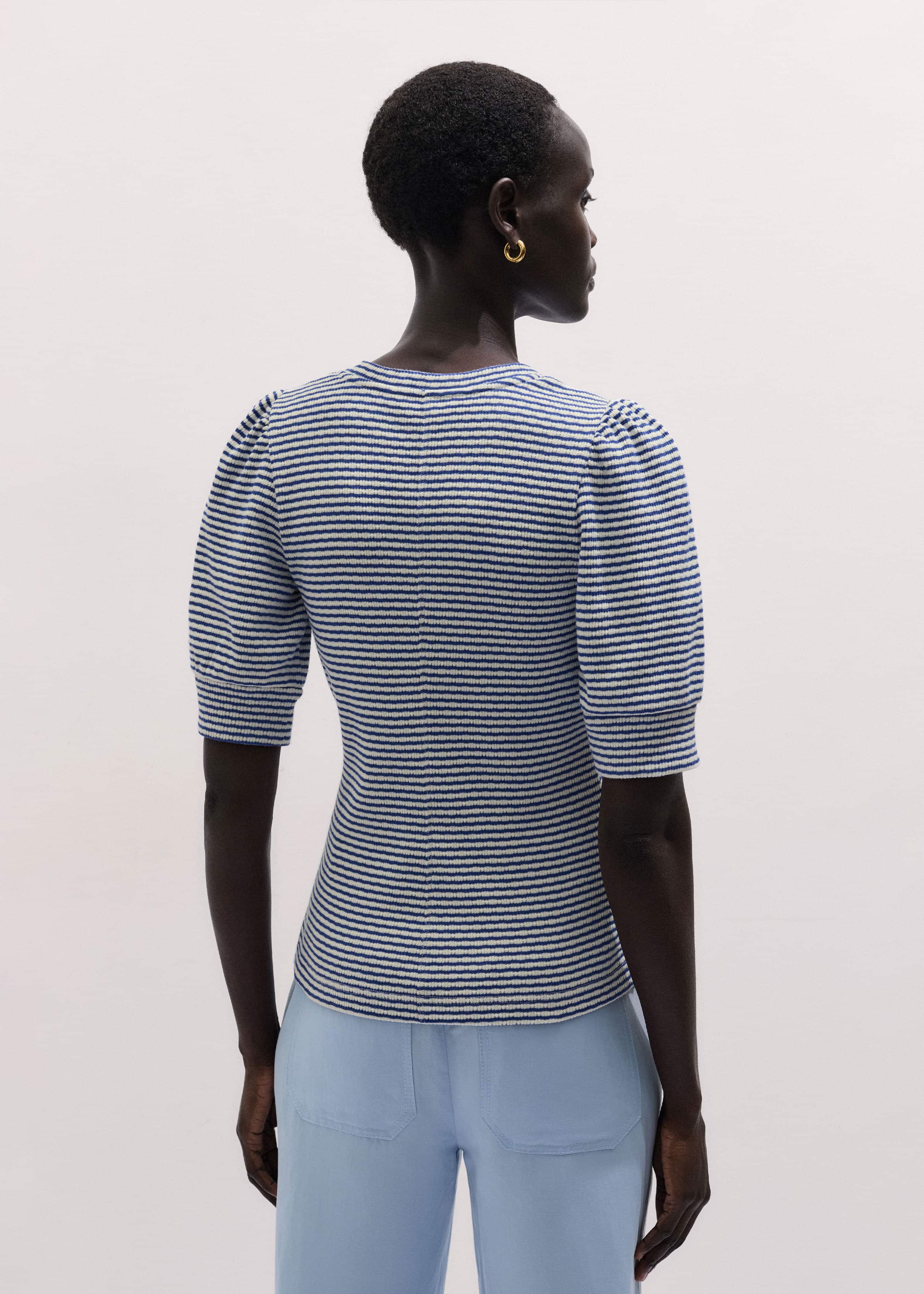 Blue Feminine Sleeve Tee meandem