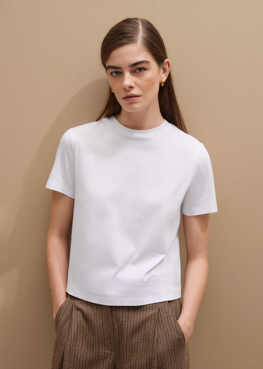 White Under Suit Tailoring Tee meandem