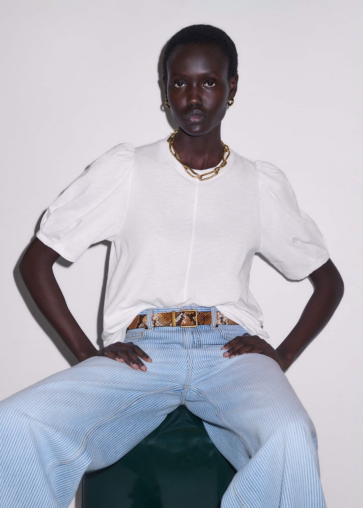 White Feminine Sleeve Swing Top meandem