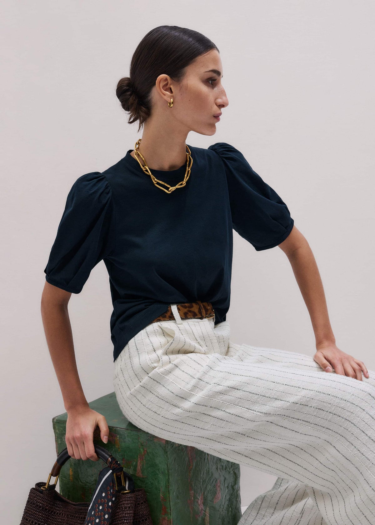 Navy Feminine Sleeve Swing Top meandem