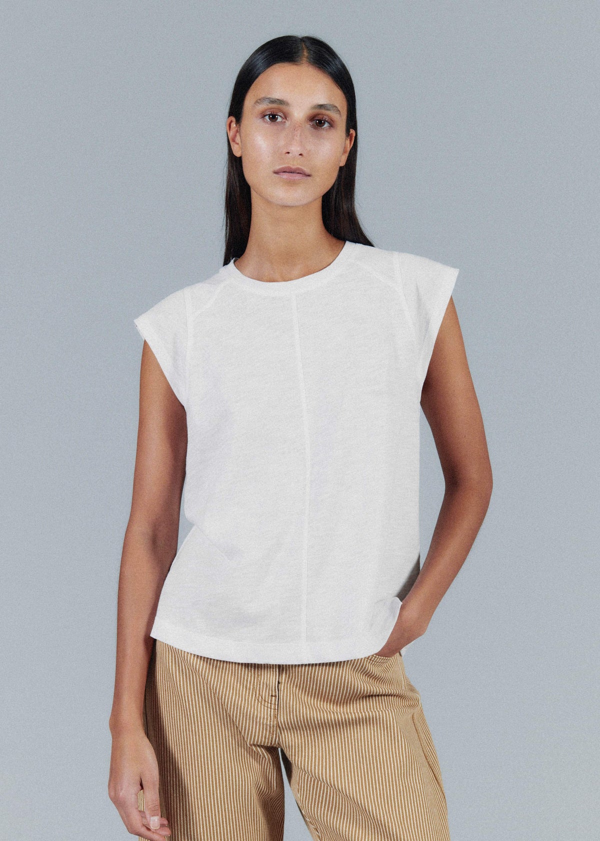 White Cap Sleeve Crew Neck Swing Tee meandem