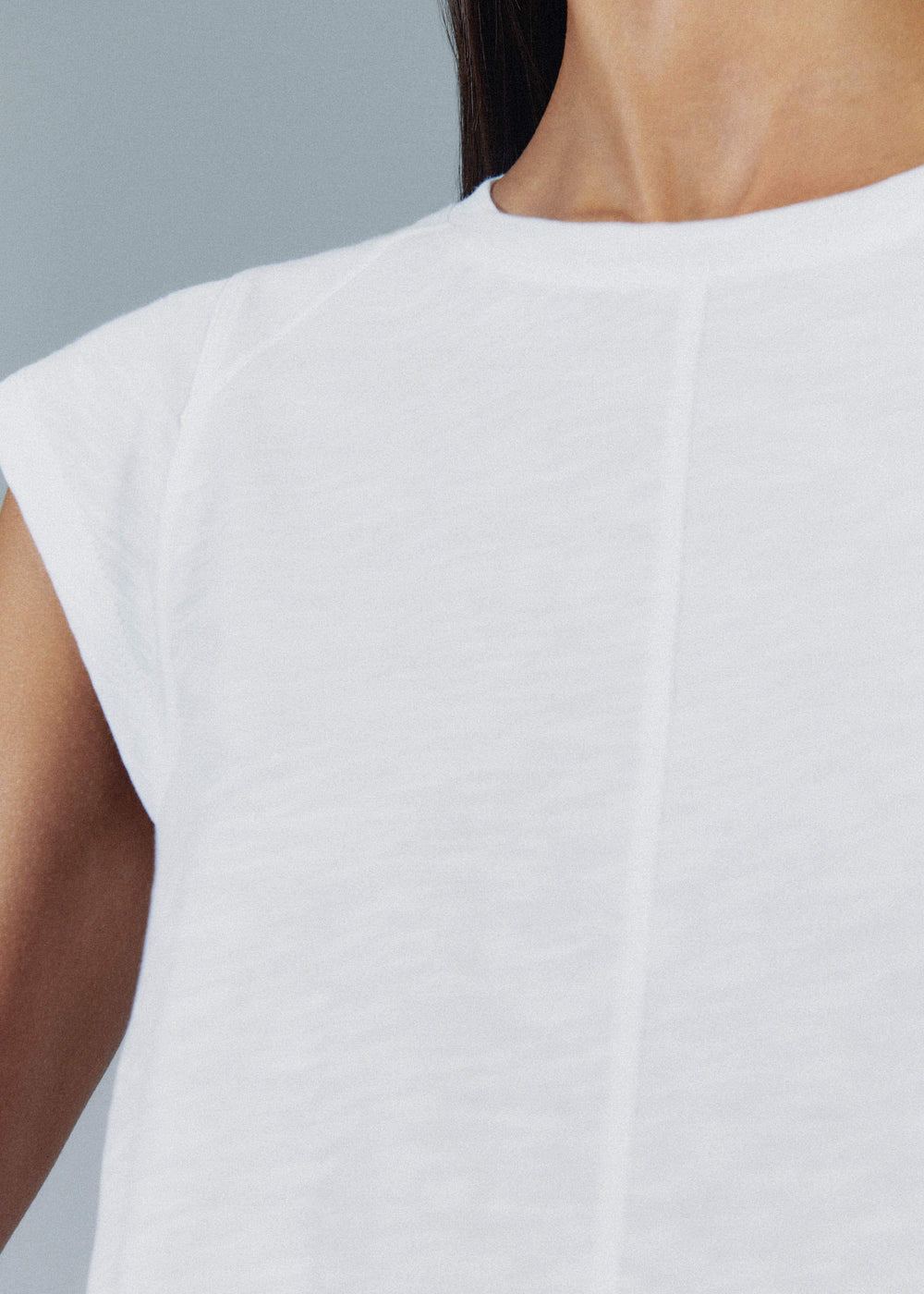 White Cap Sleeve Crew Neck Swing Tee meandem
