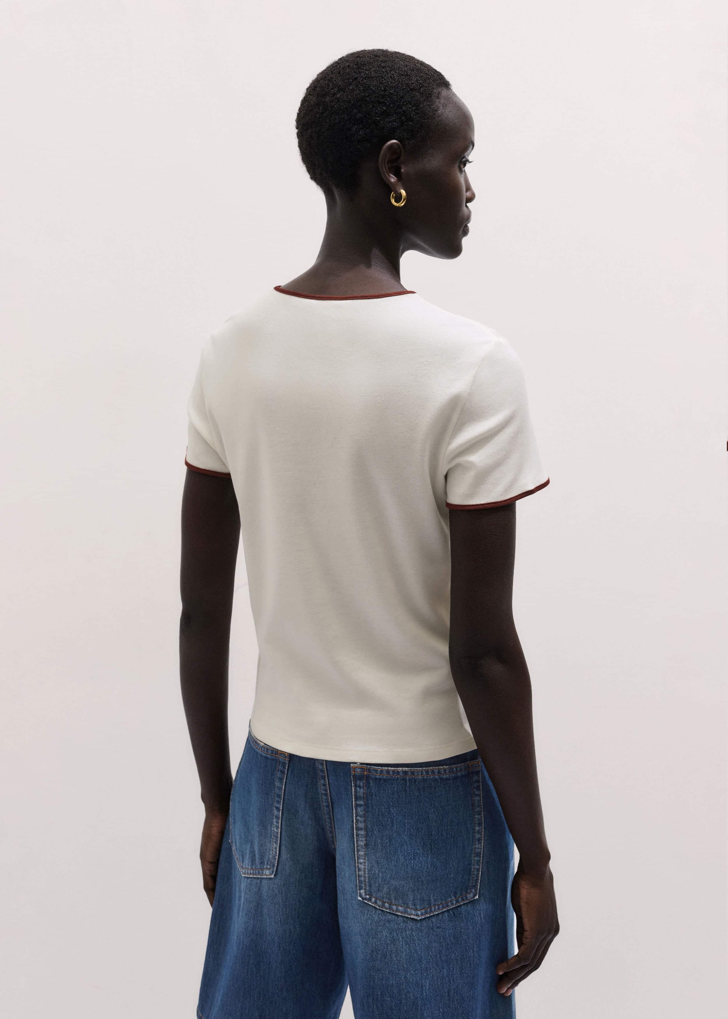 Cream Contrast Trim Slim Tee meandem