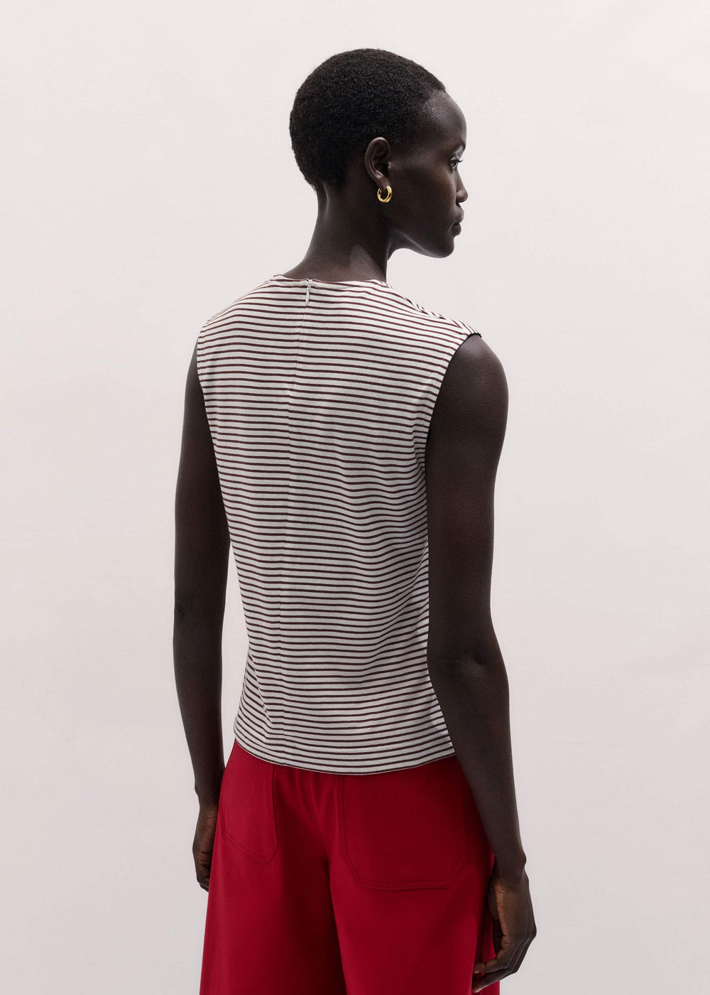 Brown Scarf Neck Tank meandem