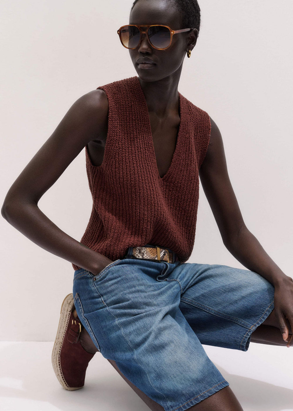 Cinnamon Brown Relaxed Knit Vest meandem