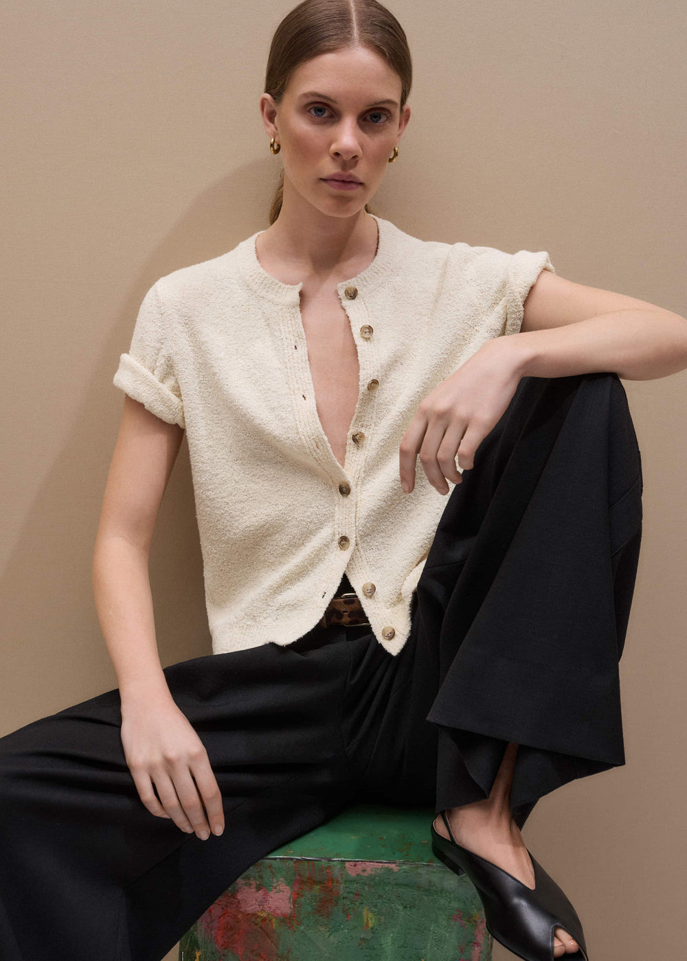 Cream Short Sleeve Cardigan meandem
