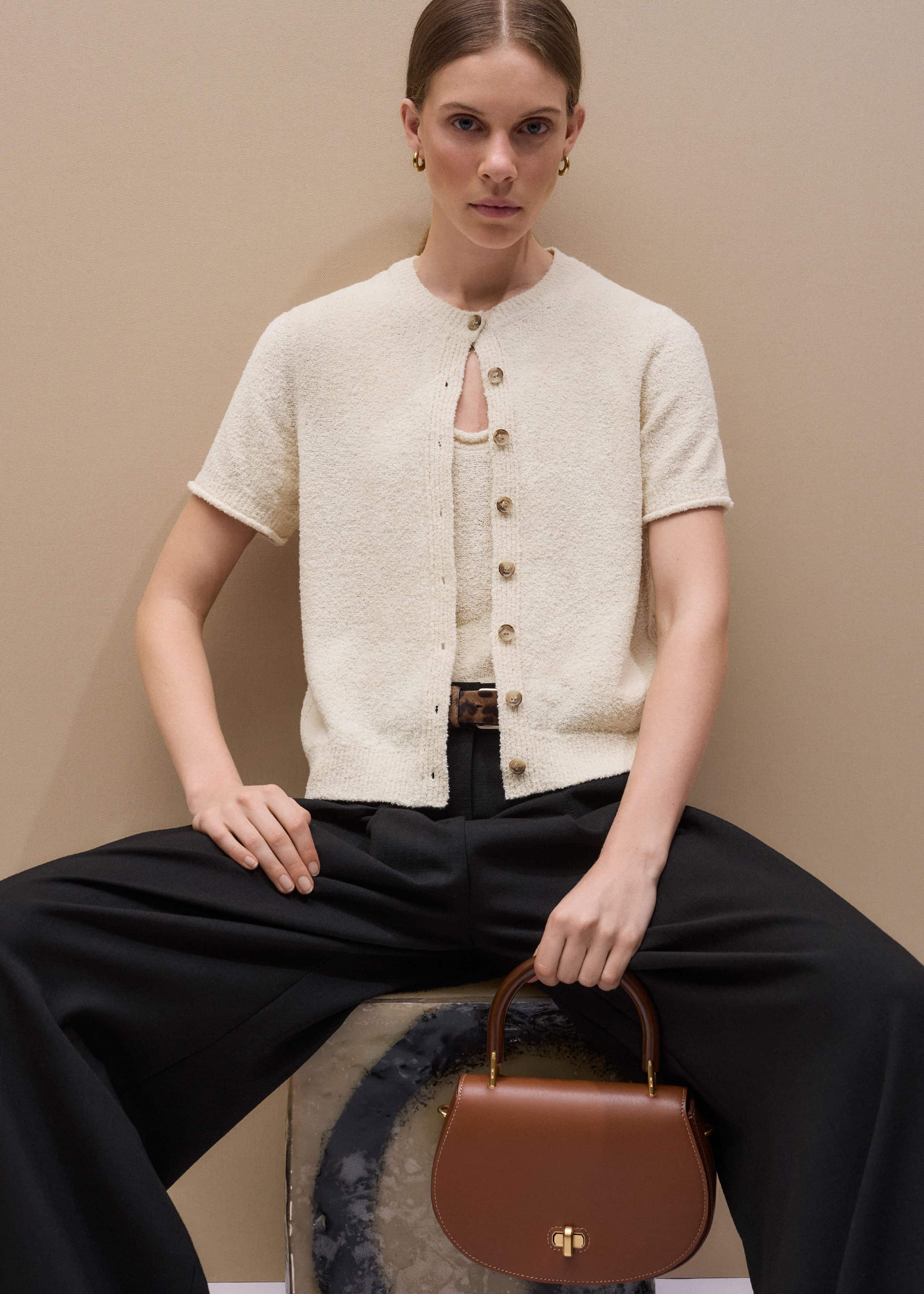 Cream Short Sleeve Cardigan meandem