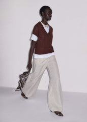Cinnamon Brown V-Neck Baby Tee meandem