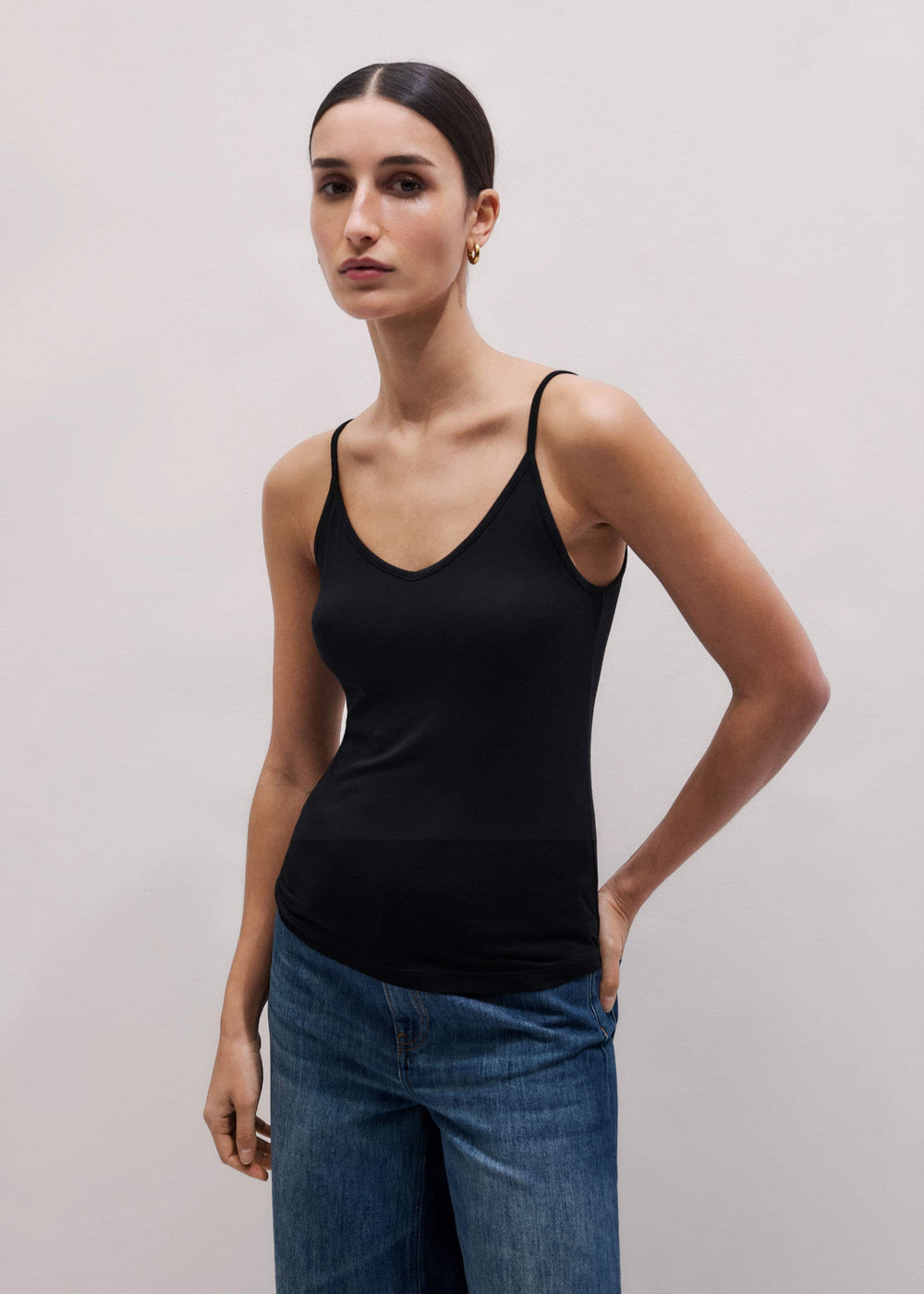 Black Fashion First Aid Cami meandem