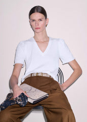 White Raw Edge V-Neck Swing Sweatshirt meandem