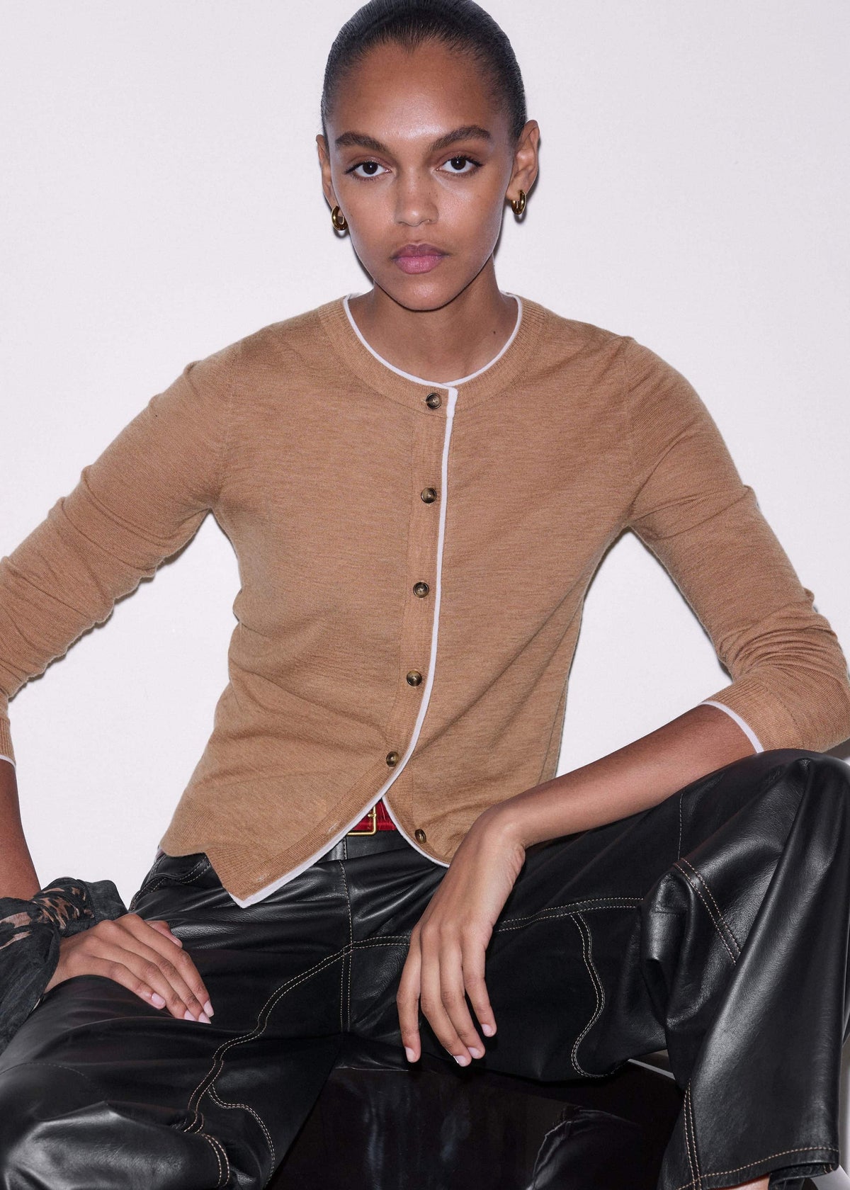 Camel Brown Barely There Contrast Slim Cardigan meandem