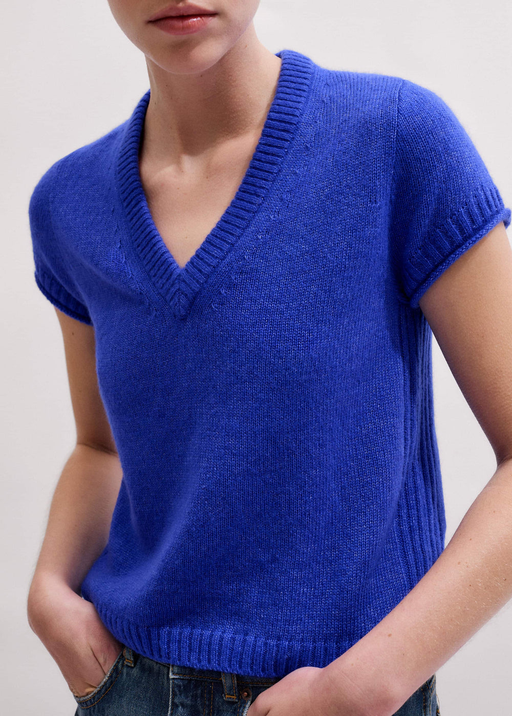 Blue Merino Cashmere Silk V-Neck Baby Tee meandem