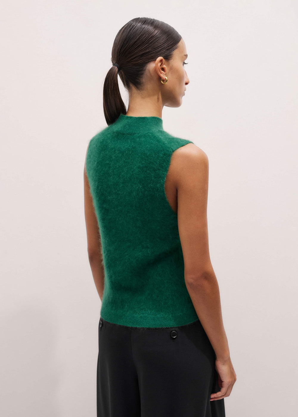 Green Brushed Cashmere High Neck Slim Sweater Vest meandem