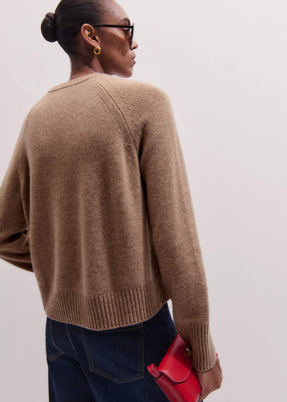 Brown Cashmere Curved Hem Raglan Sweater + Snood meandem