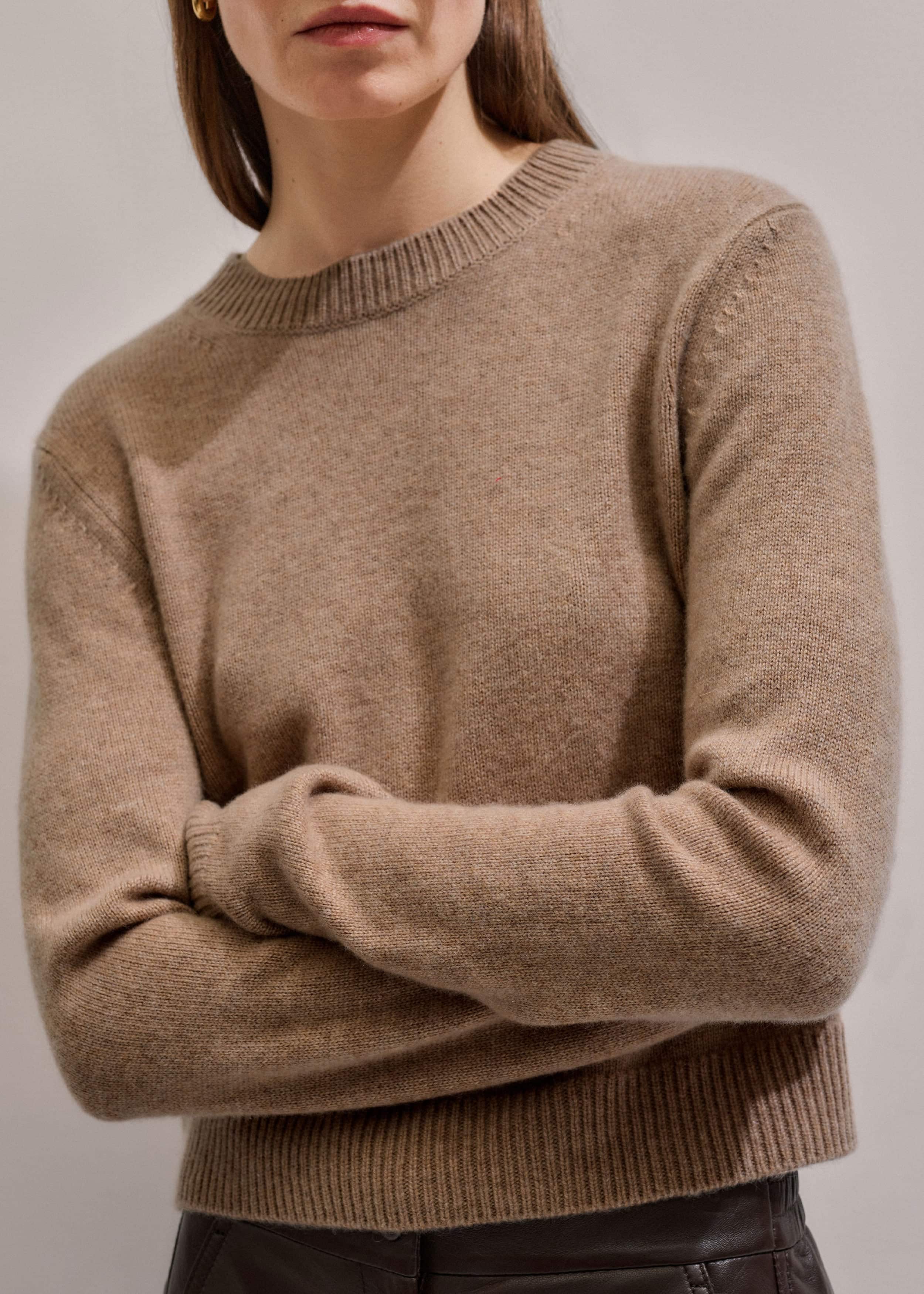Camel Brown Cashmere Relaxed Crop Sweater meandem