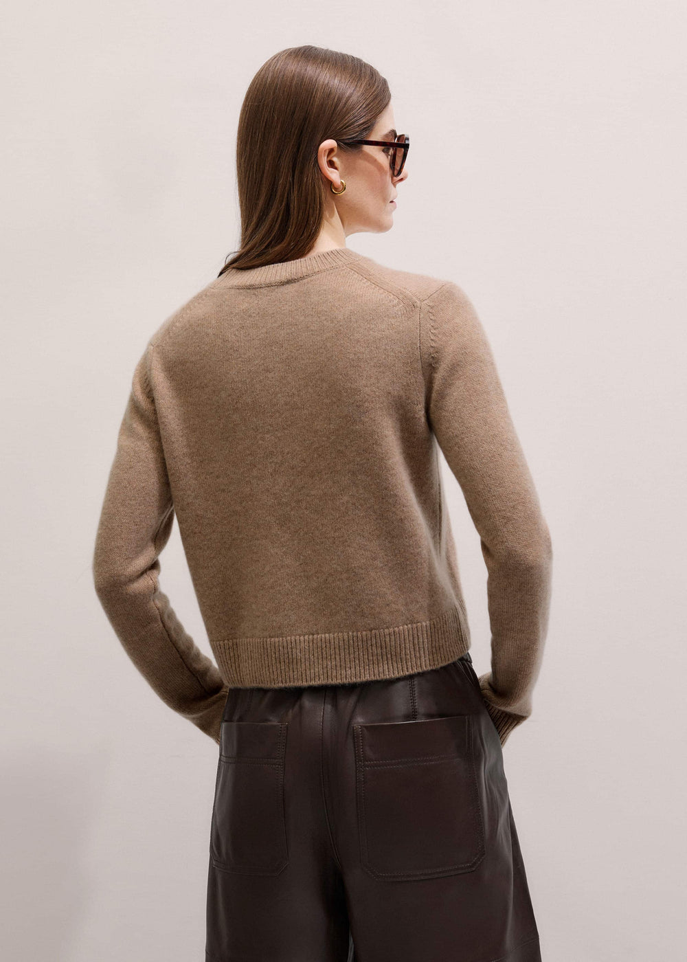 Camel Brown Cashmere Relaxed Crop Sweater meandem