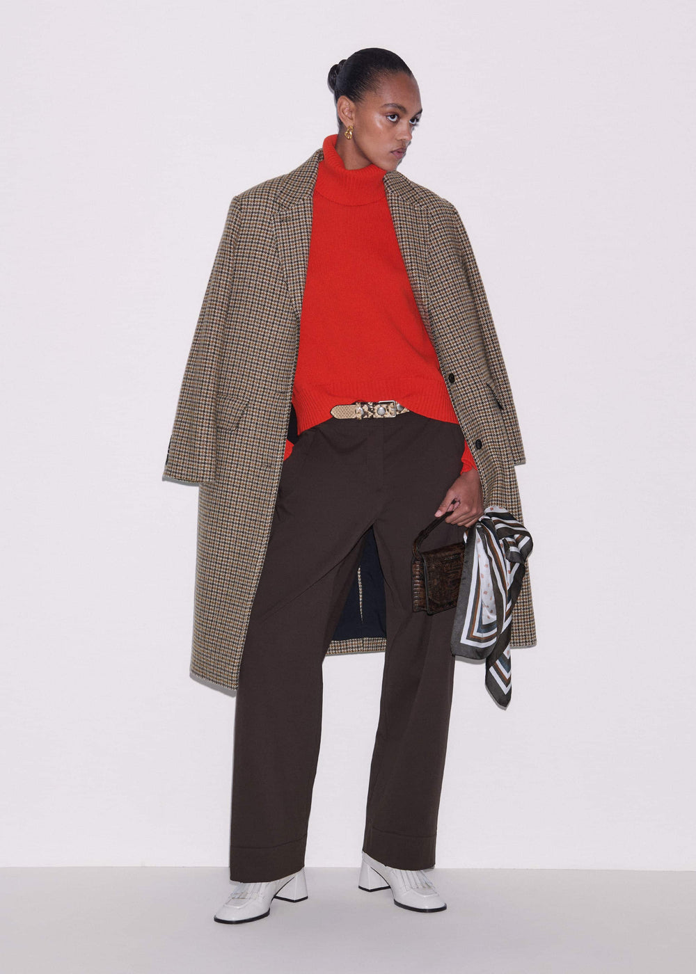 Red Cashmere Curved Hem Raglan Sweater + Snood meandem