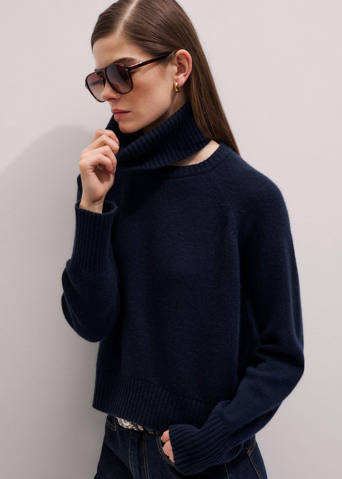 Navy Raglan Sweater + Snood meandem
