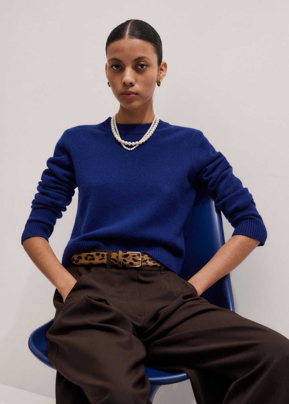 Blue Cashmere Relaxed Crop Sweater meandem