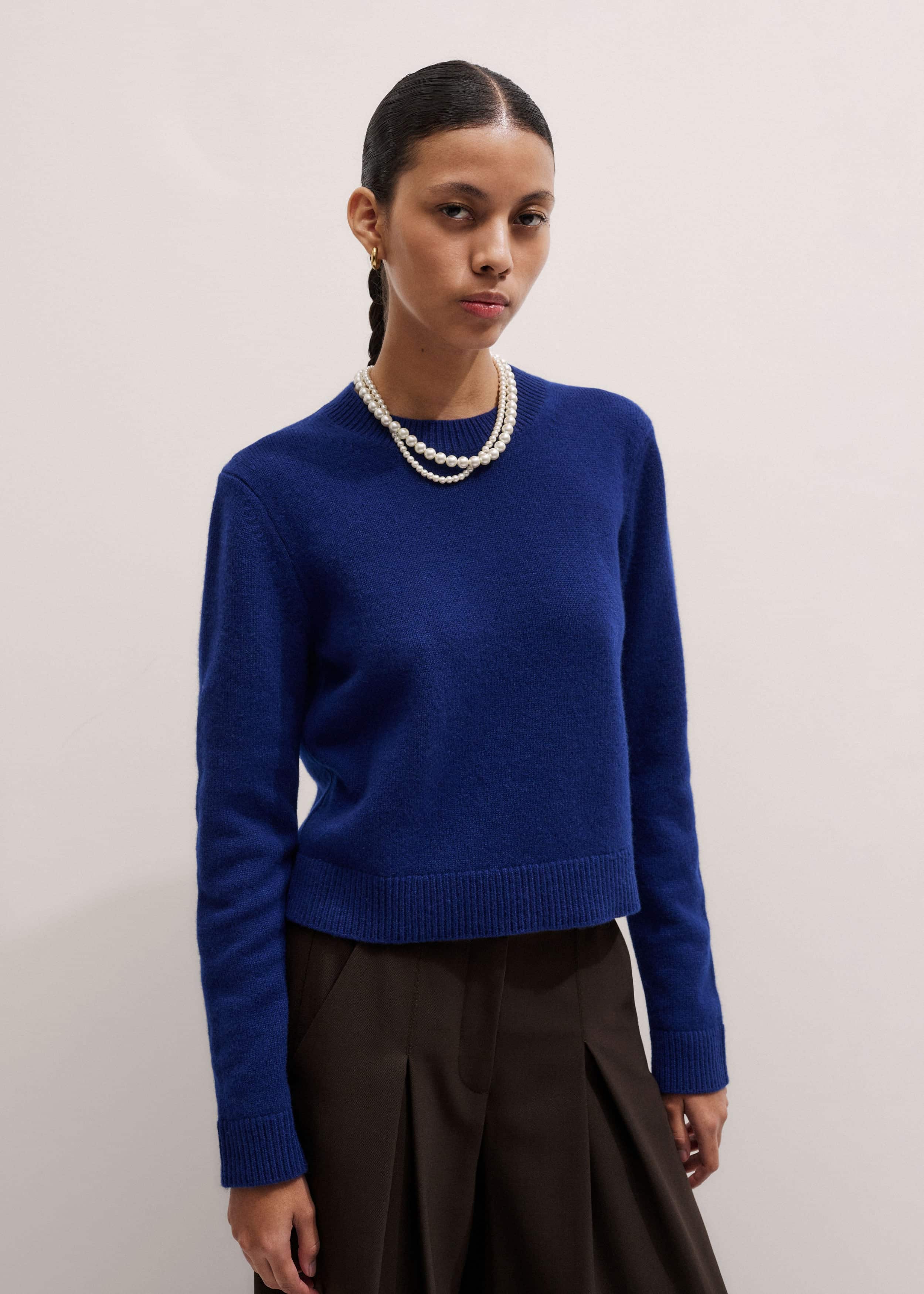 Blue Cashmere Relaxed Crop Sweater meandem
