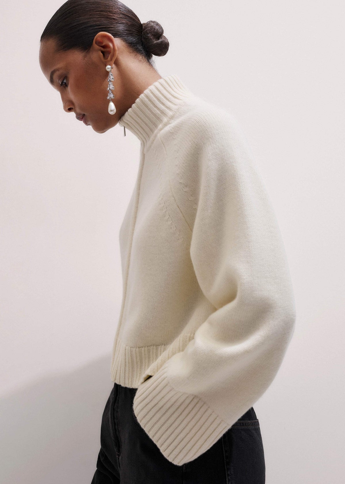 Cream Two-Way Zip Jacket meandem