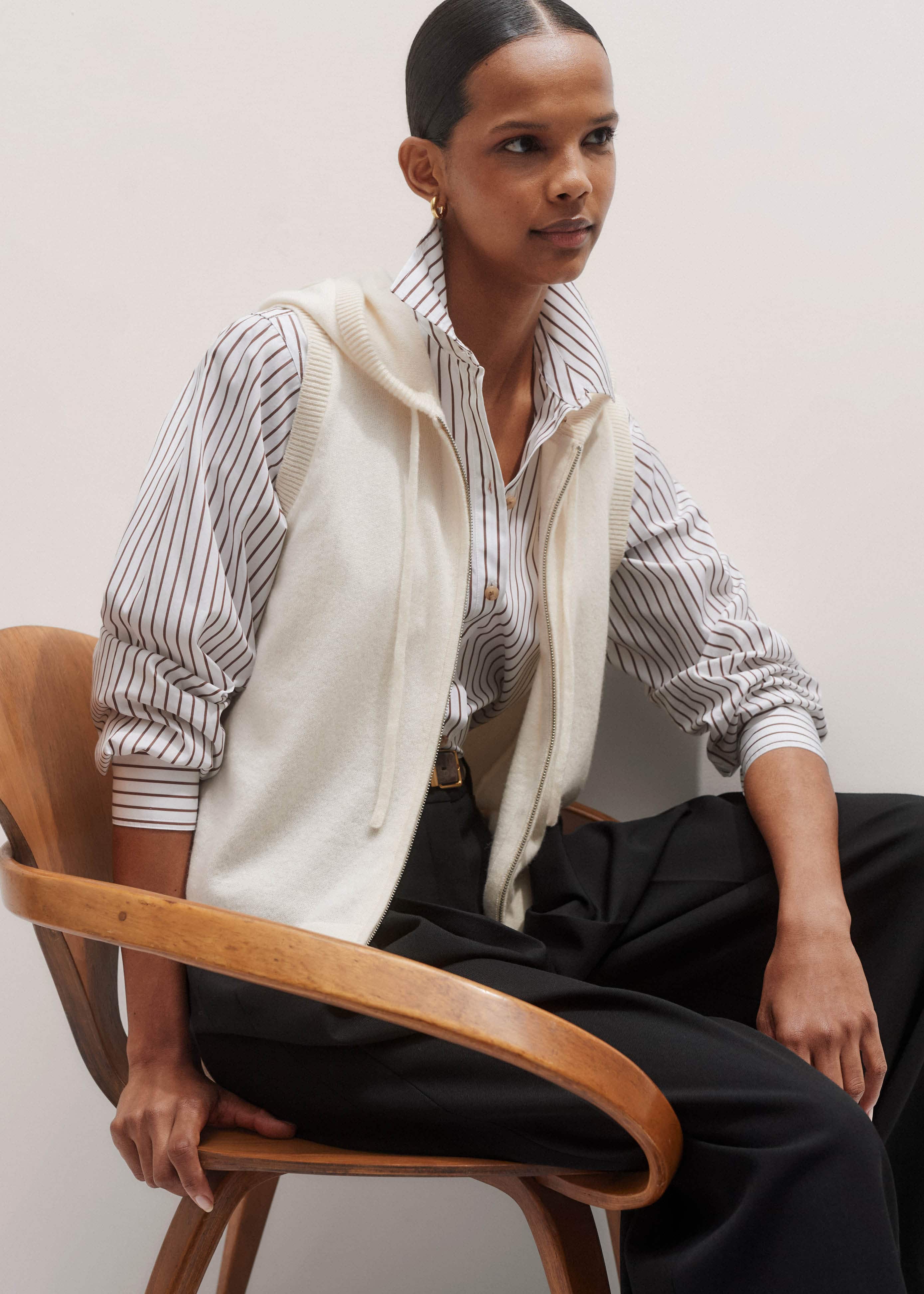 Cream Icon Cashmere Sleeveless Blazer Hoody meandem