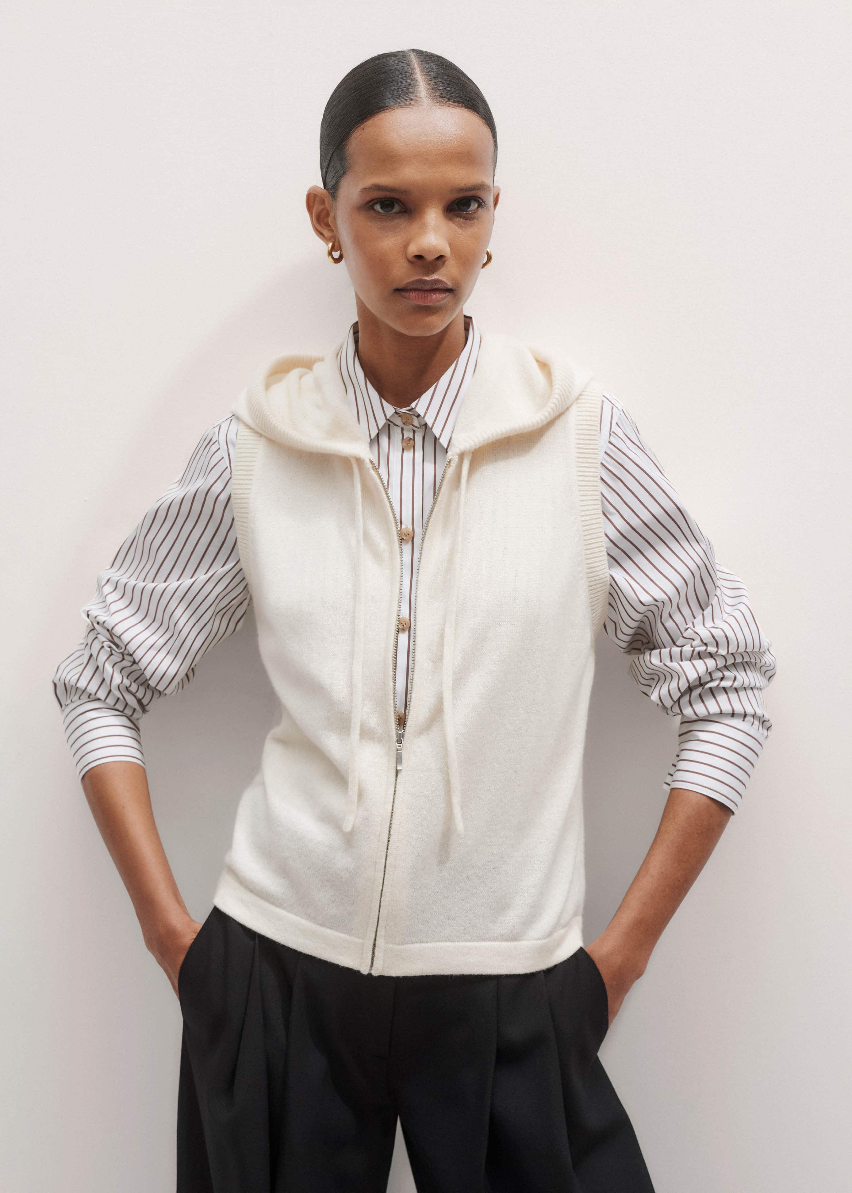 Cream Icon Cashmere Sleeveless Blazer Hoody meandem