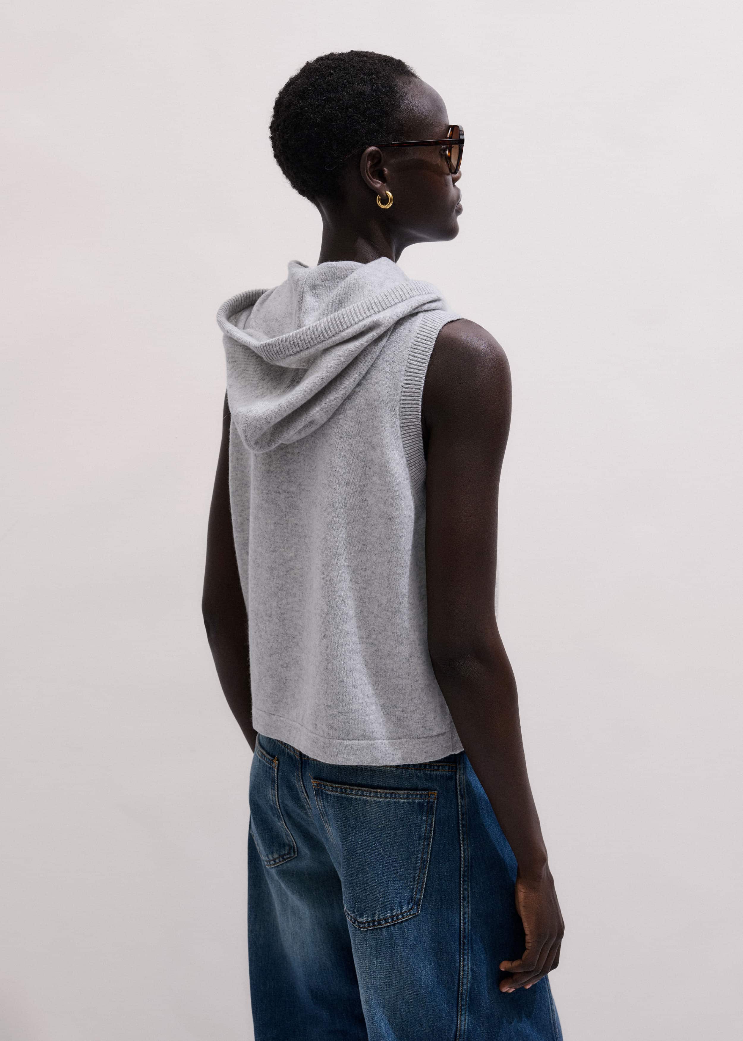 Gray Cashmere Sleeveless Relaxed Zip Hoodie meandem