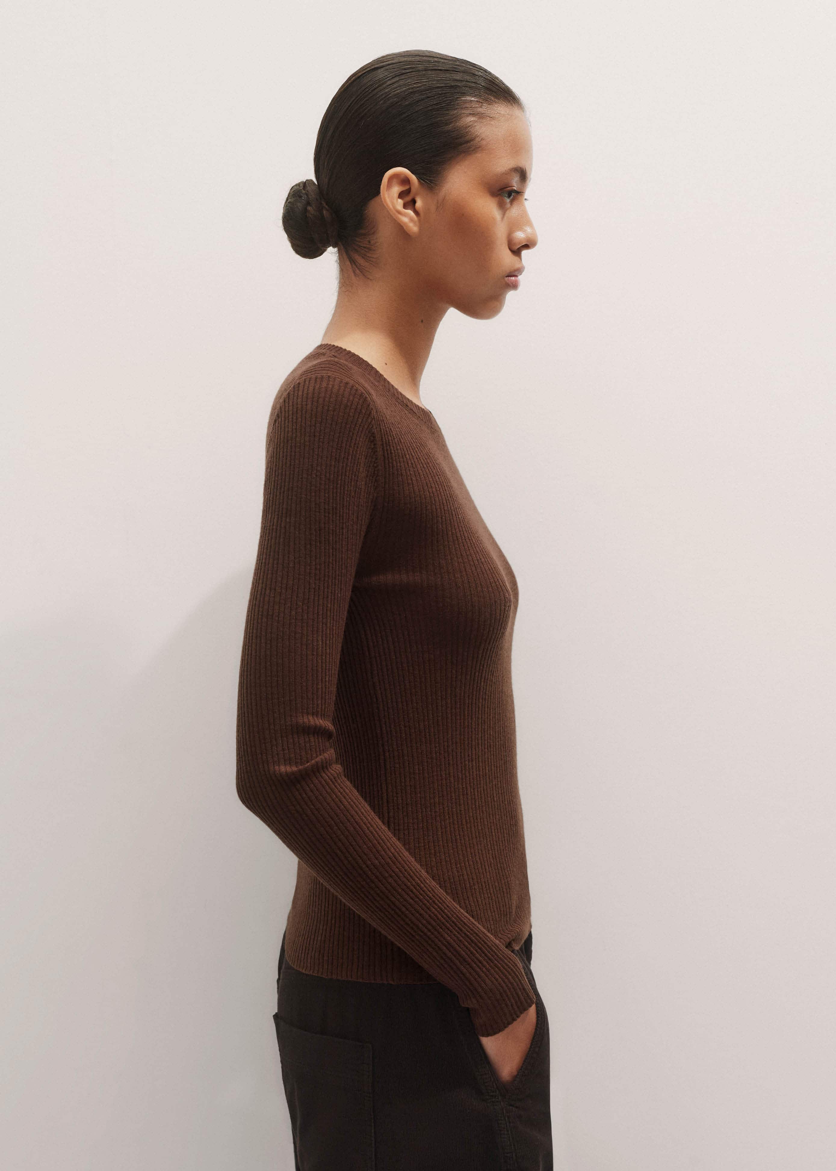 Brown Barely There Sweater meandem