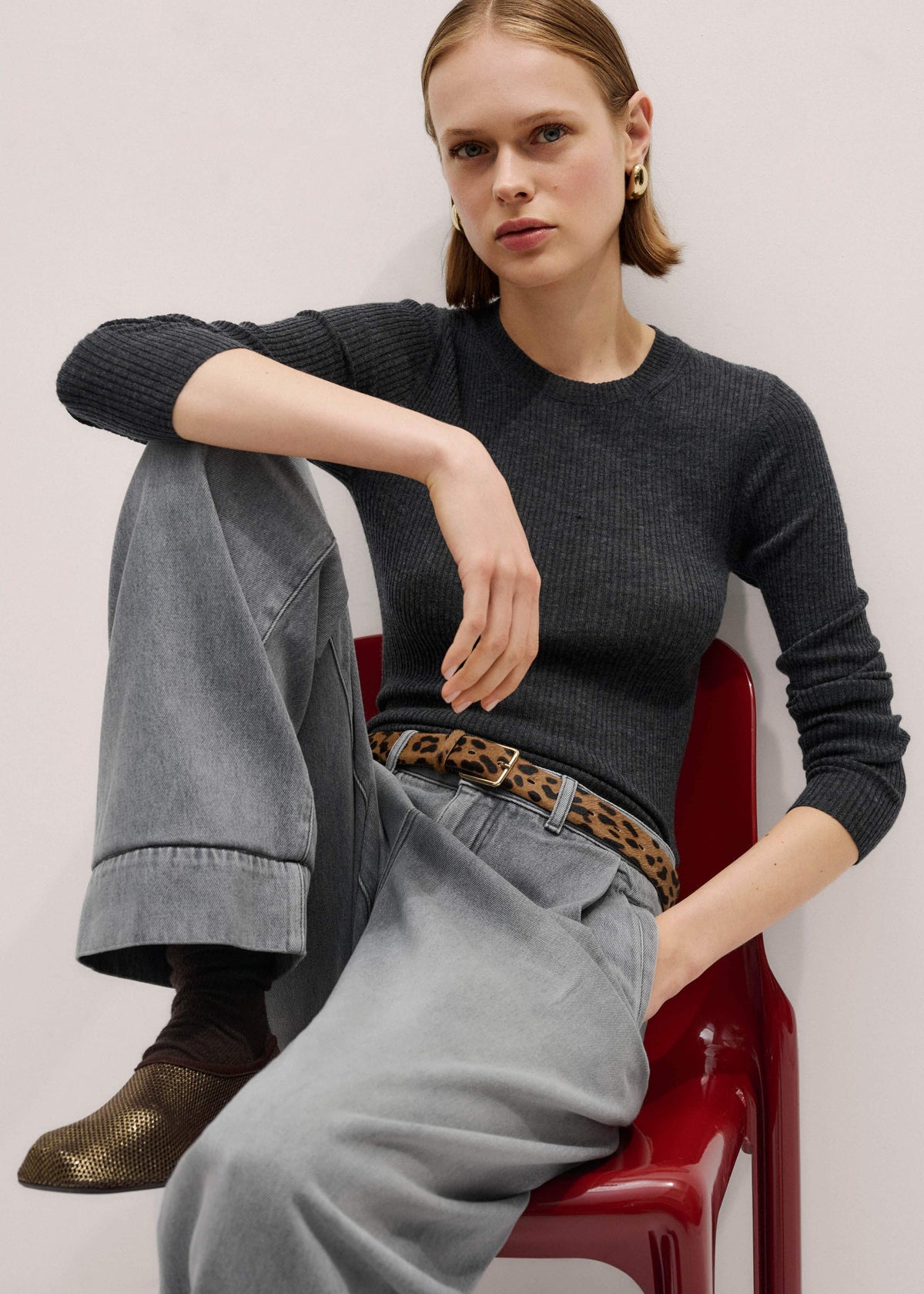 Gray Barely There Sweater meandem