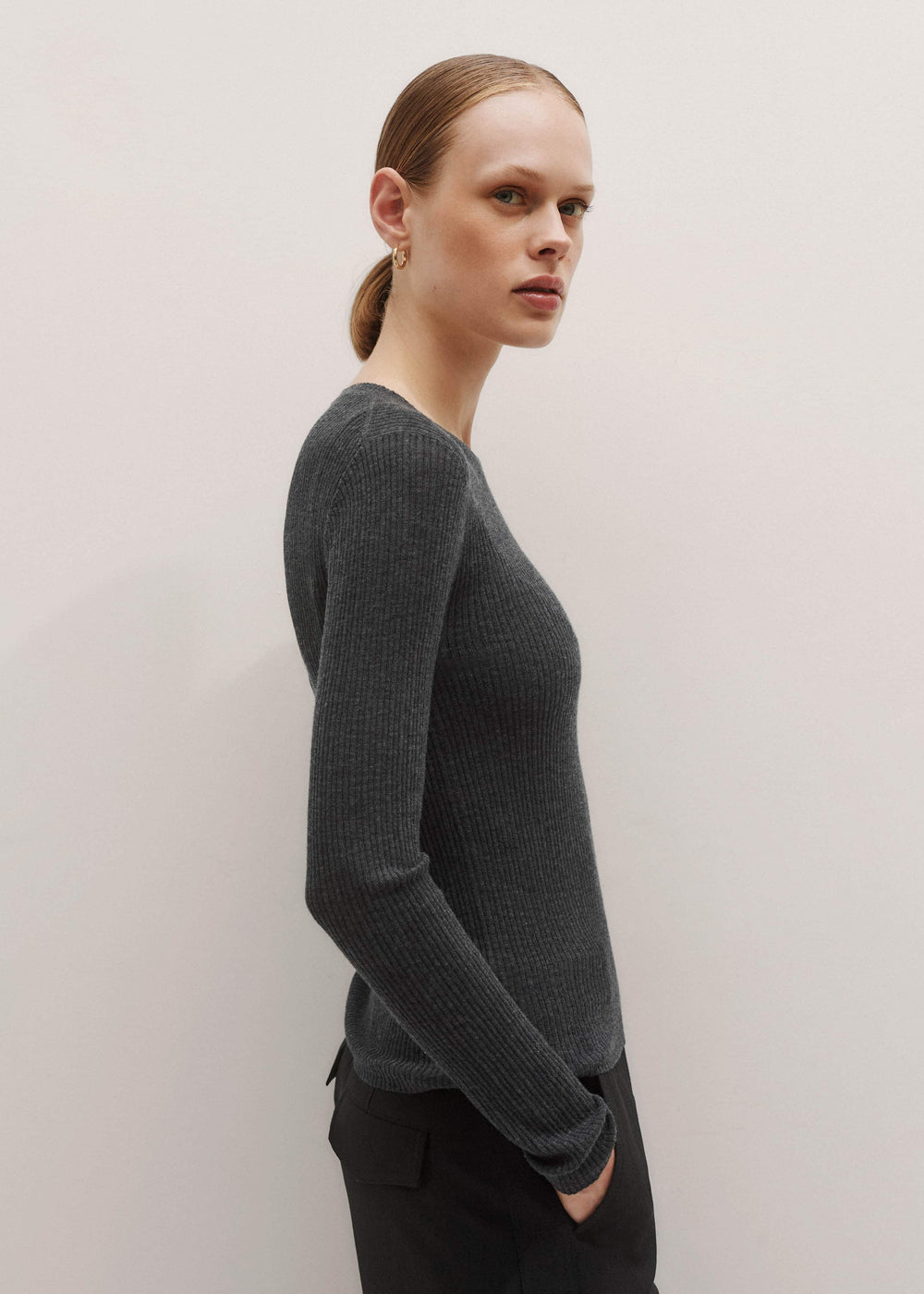 Gray Barely There Sweater meandem