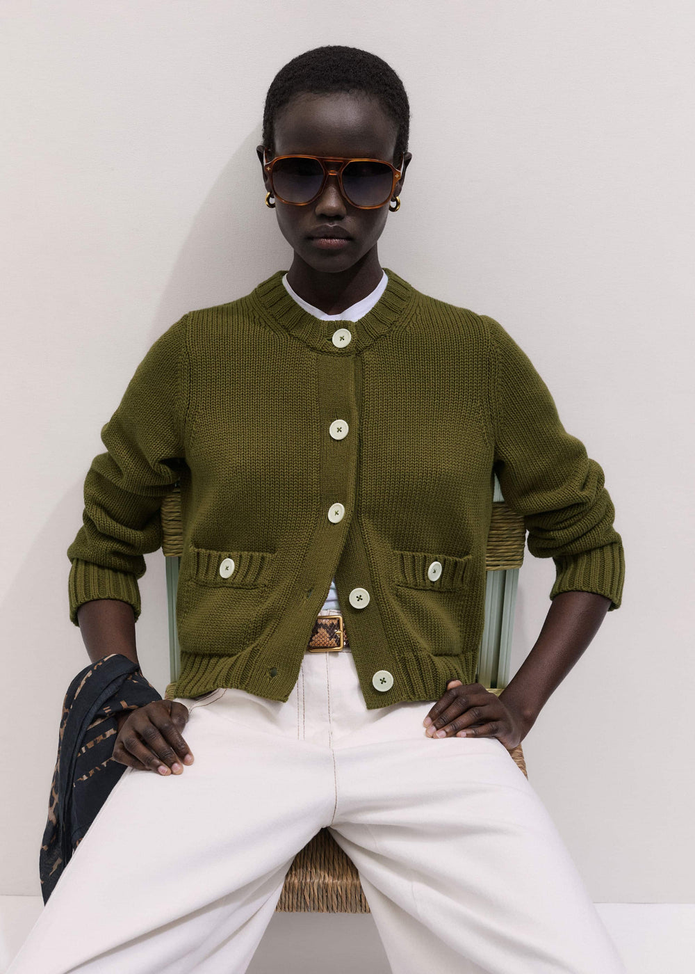 Olive Green Straight Crop Cardigan meandem