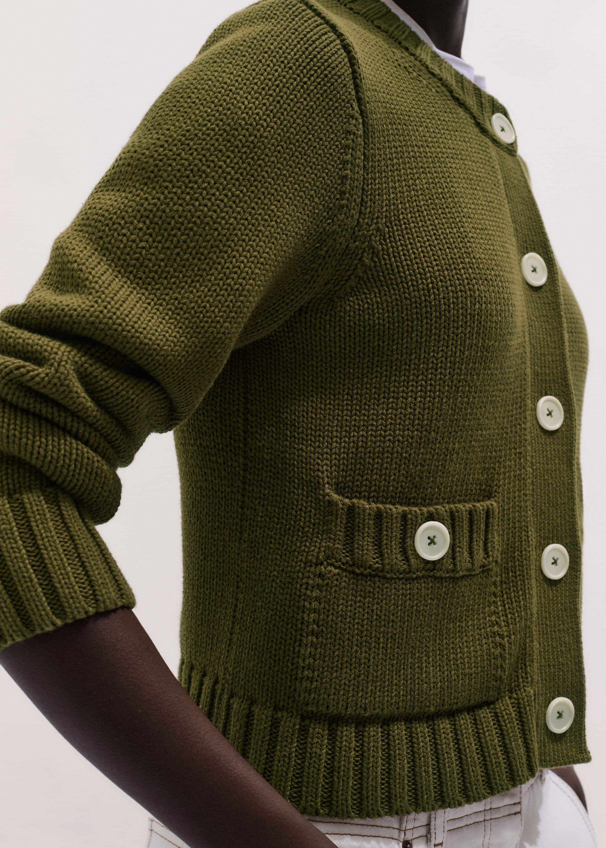 Olive Green Straight Crop Cardigan meandem