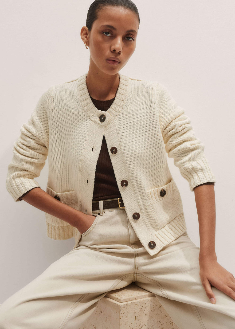 Cream Bracelet Sleeve Cropped Cardigan meandem