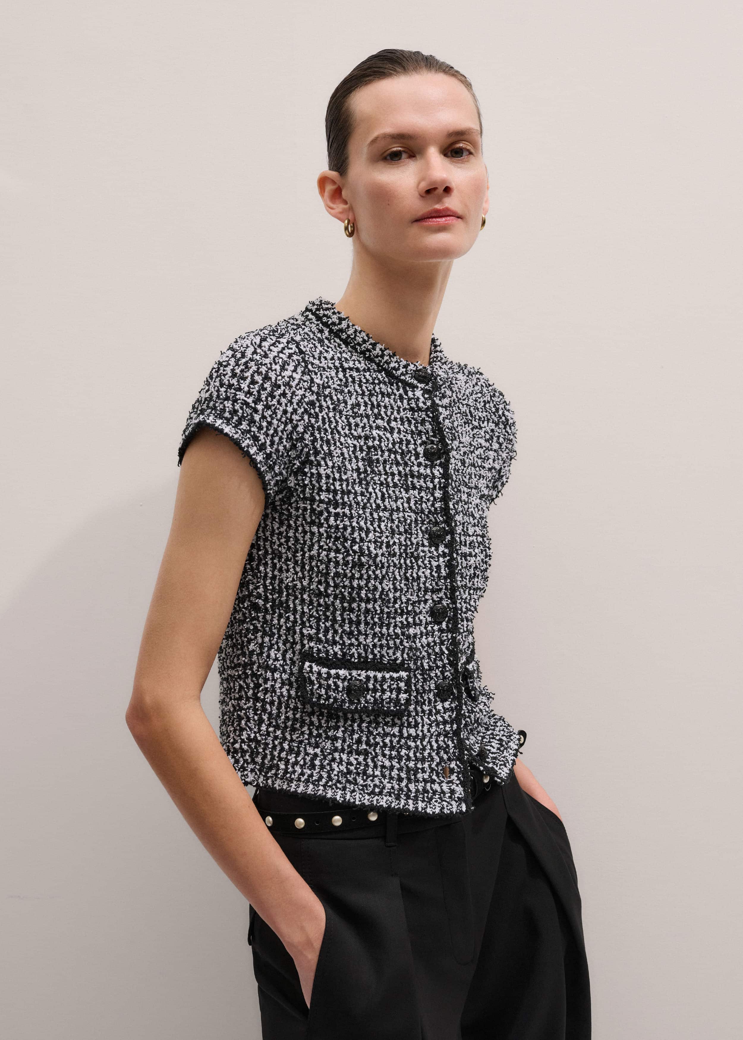 Black Tweed Knit Pouf Sleeve Crop Jacket meandem