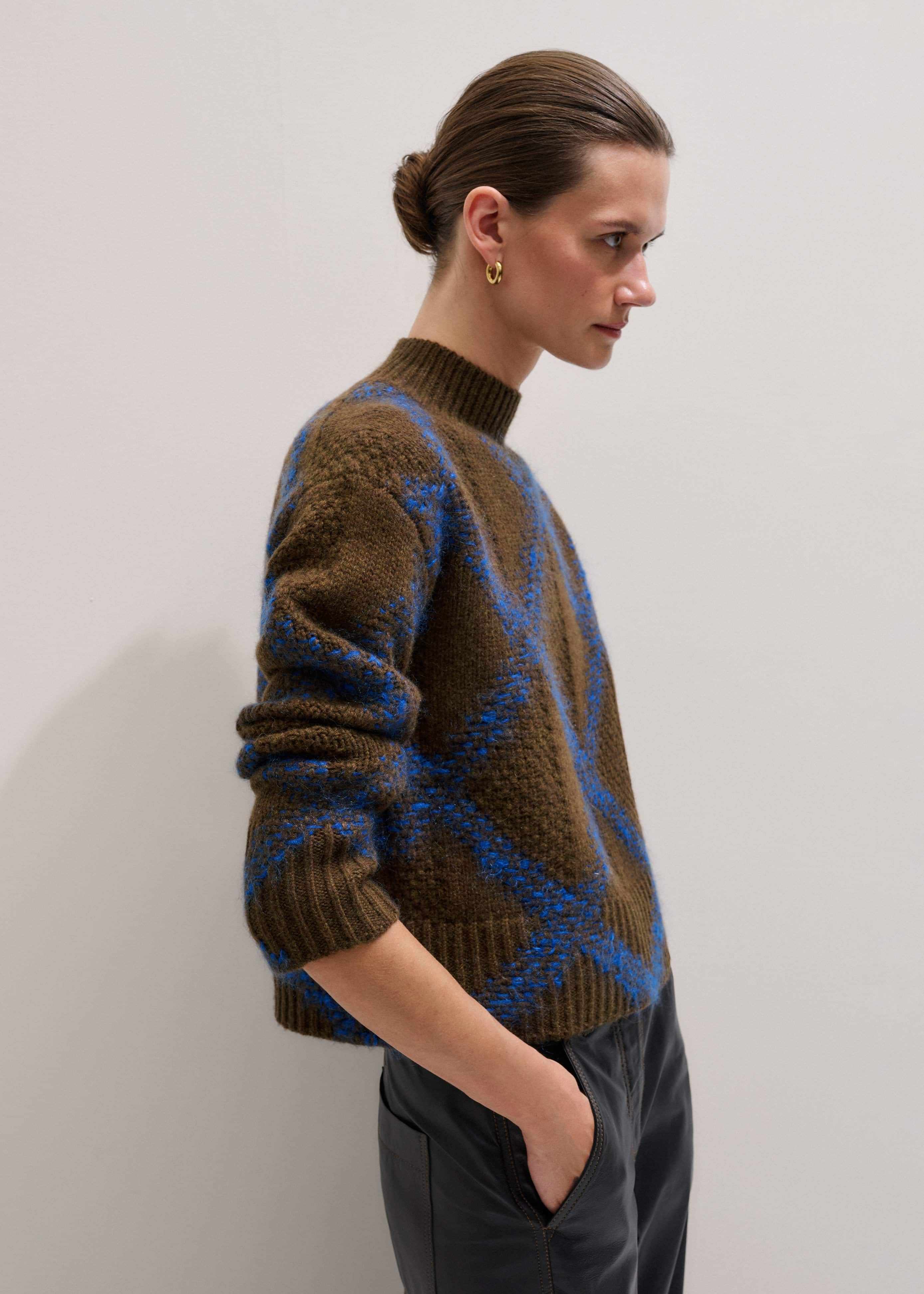 Green Merino Statement Textured Argyle Sweater meandem