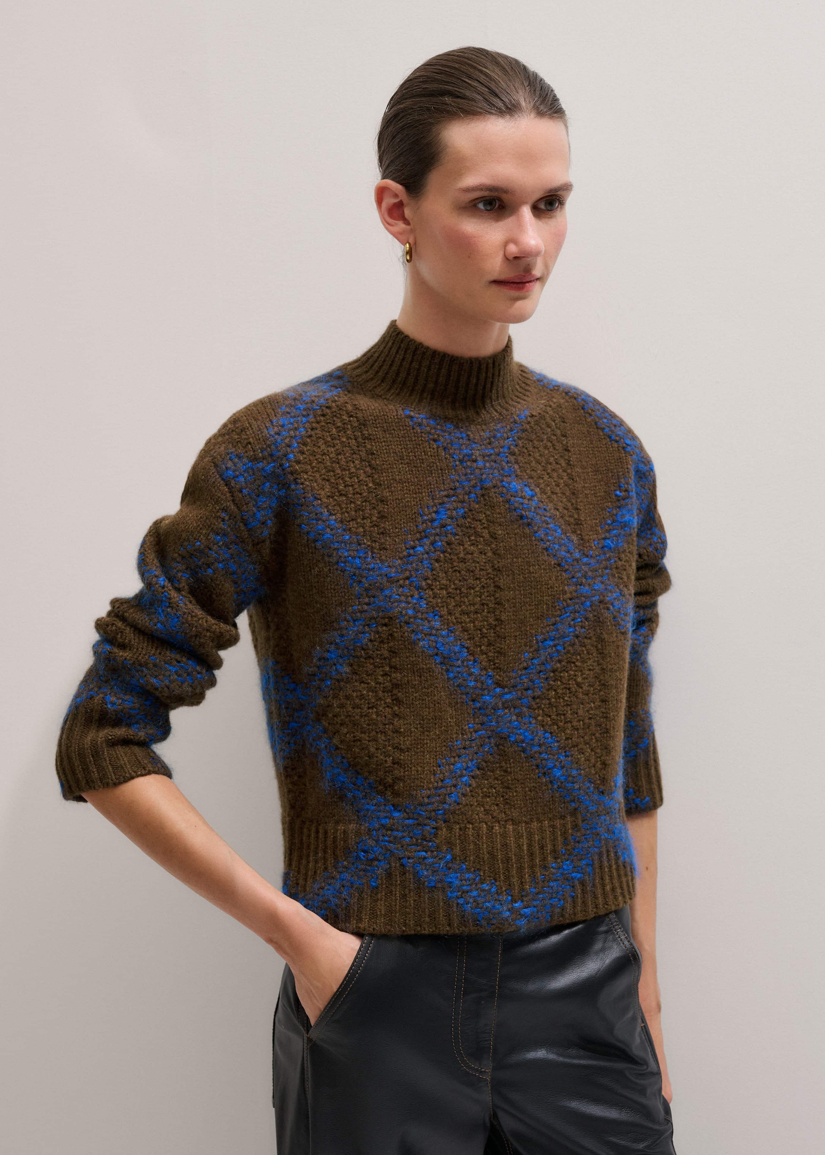 Green Merino Statement Textured Argyle Sweater meandem