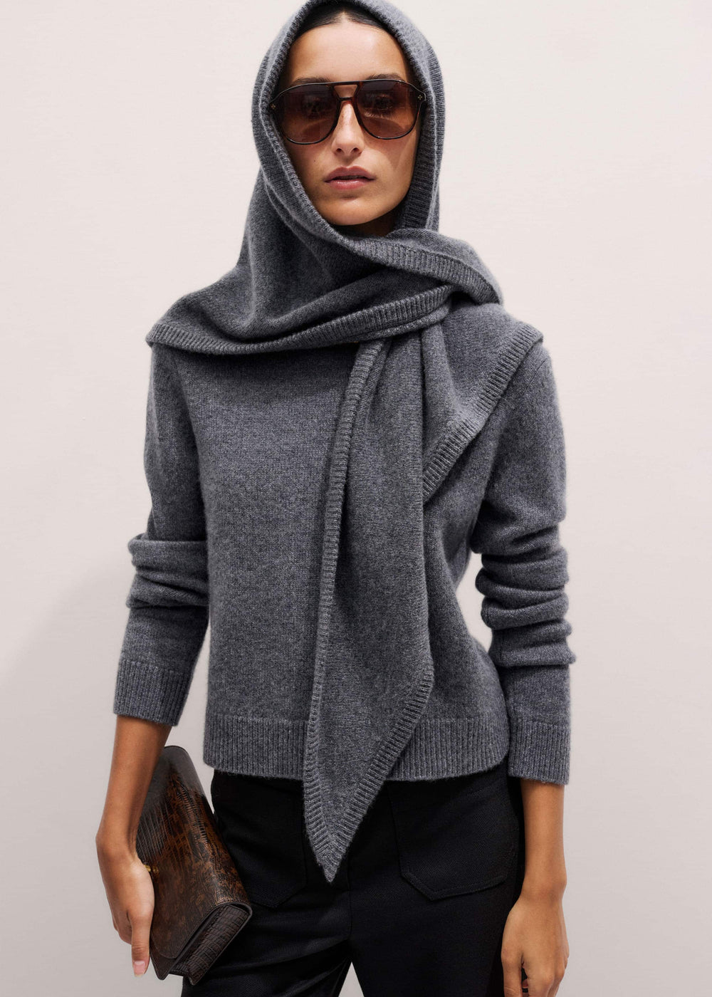 Gray Cashmere Relaxed Crop Sweater meandem