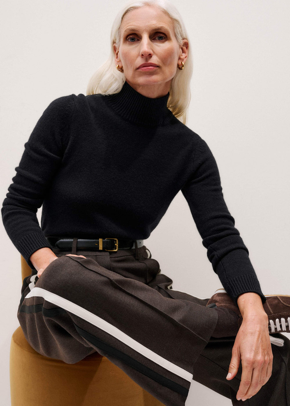 Black High Neck Crop Sweater meandem